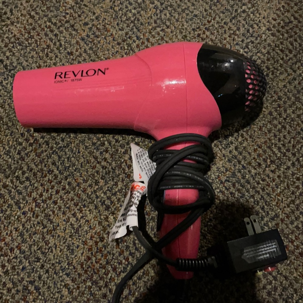 blow dryer